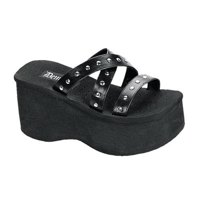 DemoniaCult - FUNN-19 Slippers - Black